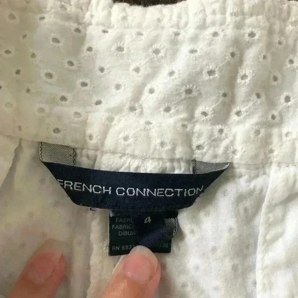 French Connection Women’s Size 4 White Eyelet Side-Button Shorts - Picture 2 of 11